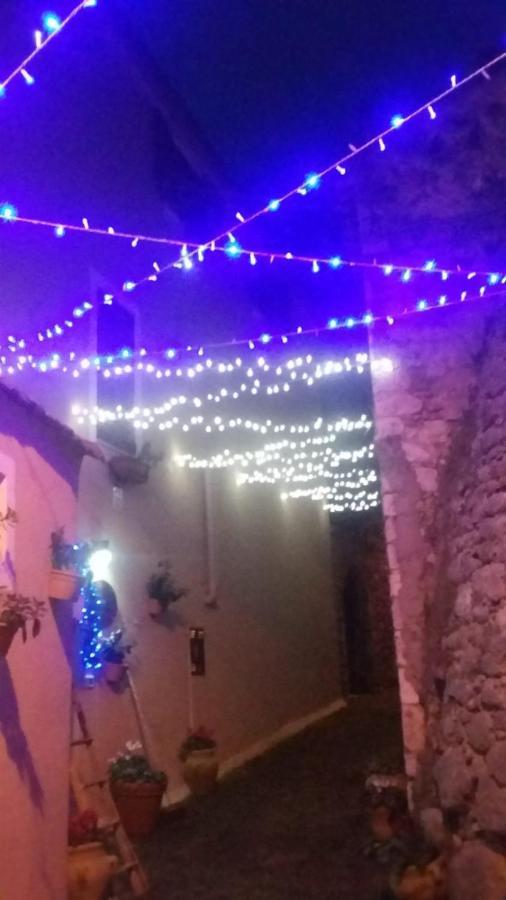 Bed And Breakfast Il Cavaliere Pozzilli 外观 照片
